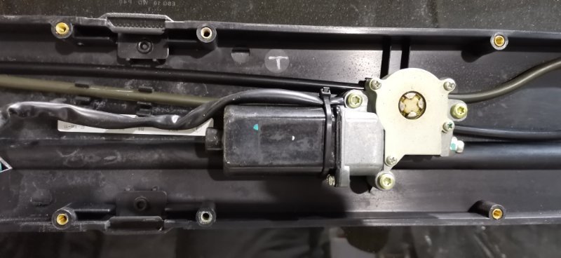 Люк Mercedes VIANO 2011 639 рест