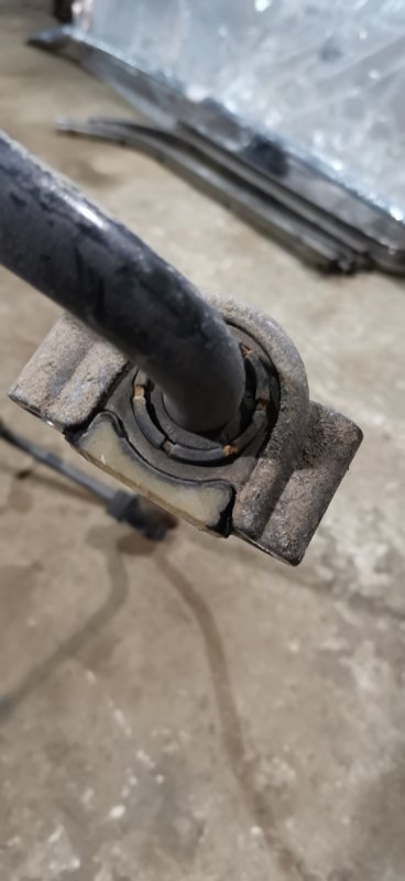 Стабилизатор Mercedes VIANO 2011 639 рест