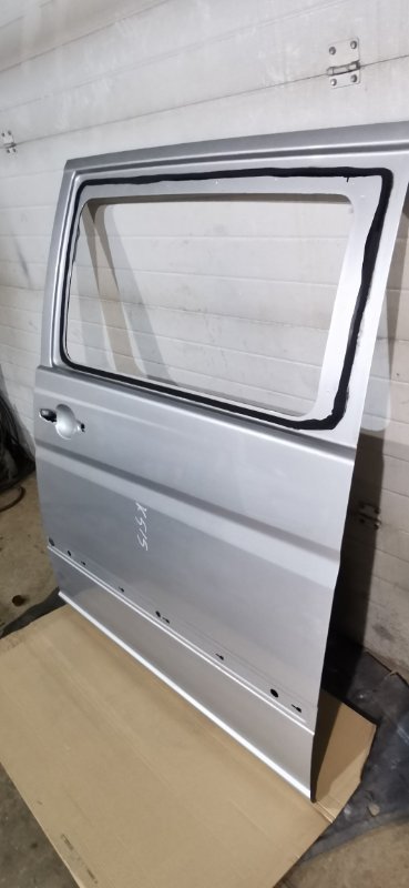 Дверь сдвижная Mercedes VIANO 2011 639 рест