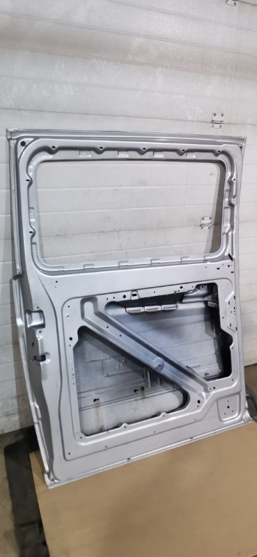 Дверь сдвижная Mercedes VIANO 2011 639 рест