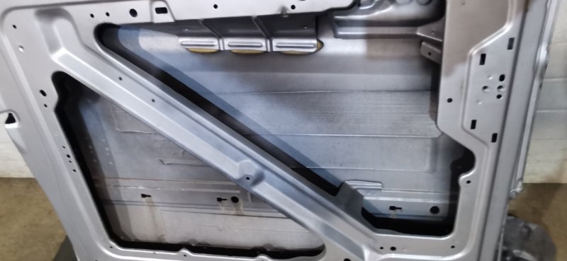 Дверь сдвижная Mercedes VIANO 2011 639 рест