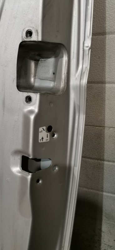 Дверь сдвижная Mercedes VIANO 2011 639 рест