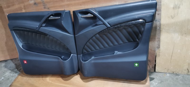 Обшивки салона рестайлинг Mercedes VIANO 2011 639 рест