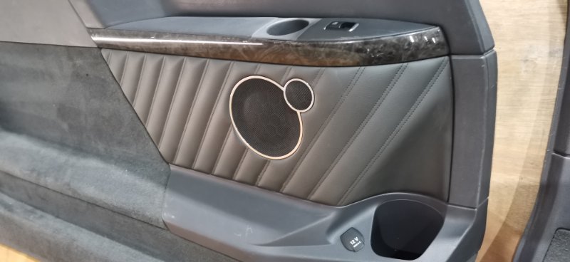 Обшивки салона рестайлинг Mercedes VIANO 2011 639 рест