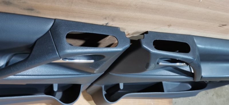 Обшивки салона рестайлинг Mercedes VIANO 2011 639 рест