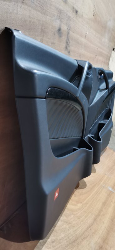 Обшивки салона рестайлинг Mercedes VIANO 2011 639 рест