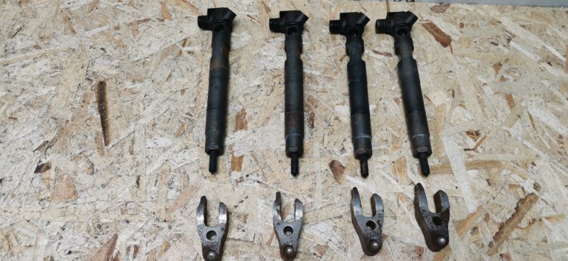 Форсунка Mercedes VIANO 2011 639 рест