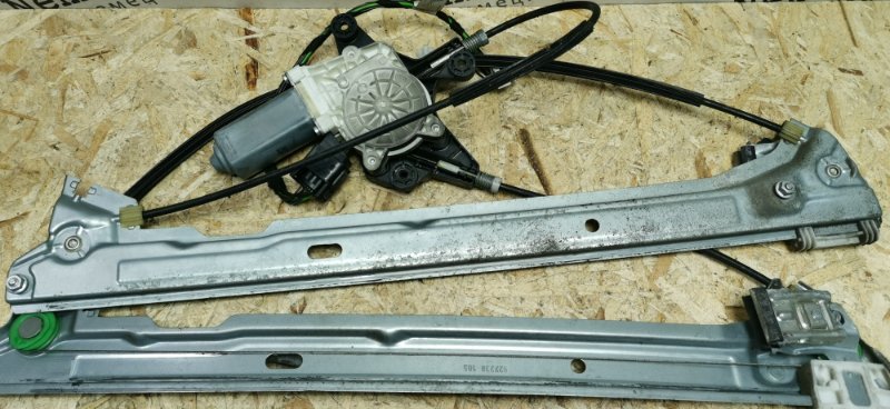 Стеклоподъемник Mercedes VIANO 2011 639 рест