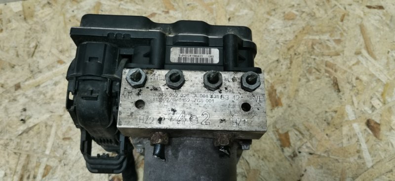 Блок abs Mercedes VIANO 2011 639 рест