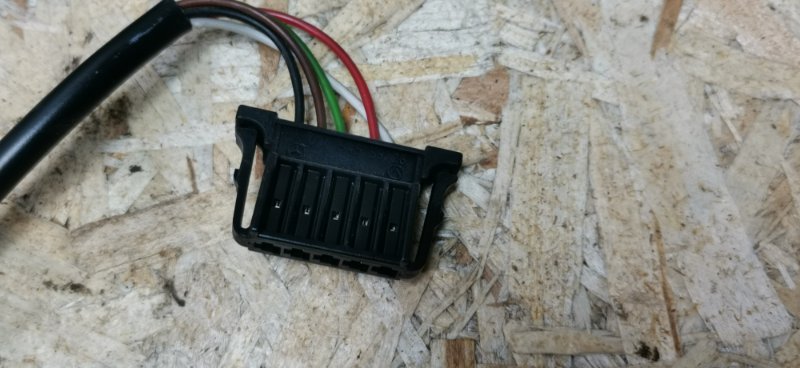 Контакты сдвижной двери Mercedes VIANO 2011 639 рест