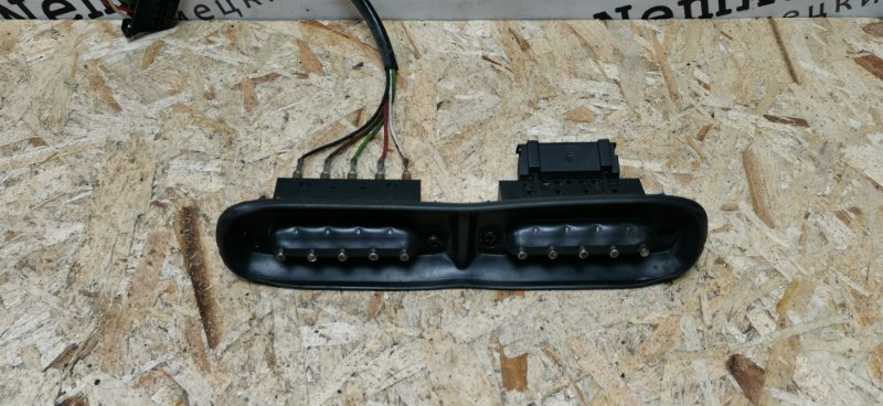 Контакты сдвижной двери Mercedes VIANO 2011 639 рест