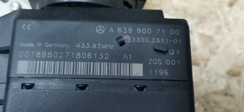 Блок управления двигателем Mercedes VIANO 2011 639 рест