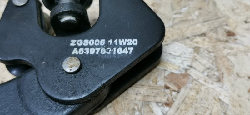 Ролик сдвижной двери Mercedes VIANO 2011 639 рест