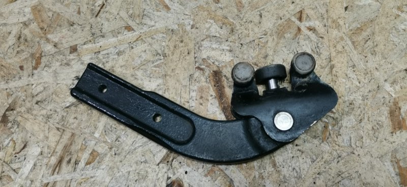 Ролик сдвижной двери Mercedes VIANO 2011 639 рест