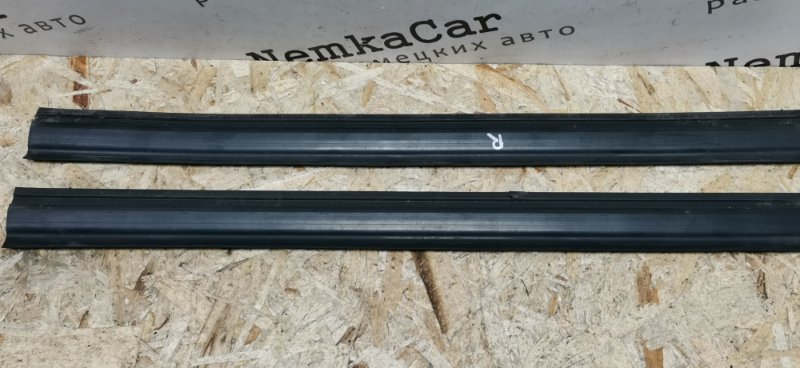 Уплотнитель сдвижной двери Mercedes VIANO 2011 639 рест