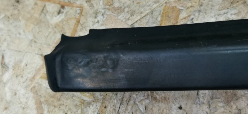 Молдинг стекла Mercedes VIANO 2011 639 рест