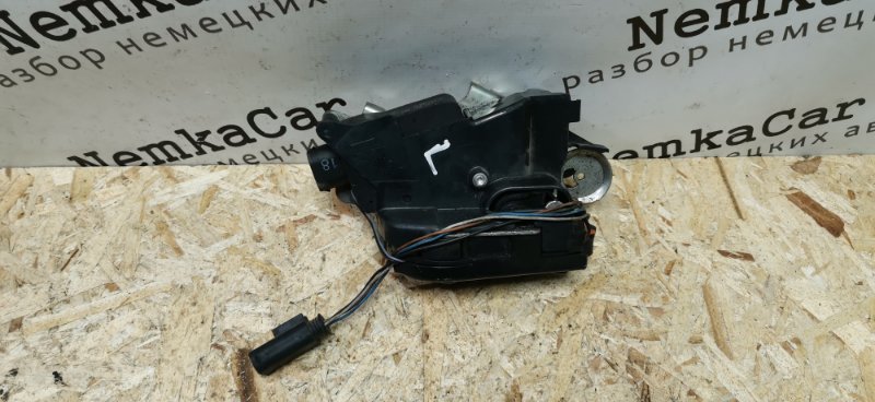 Замок сдвижной двери Mercedes VIANO 2011 639 рест