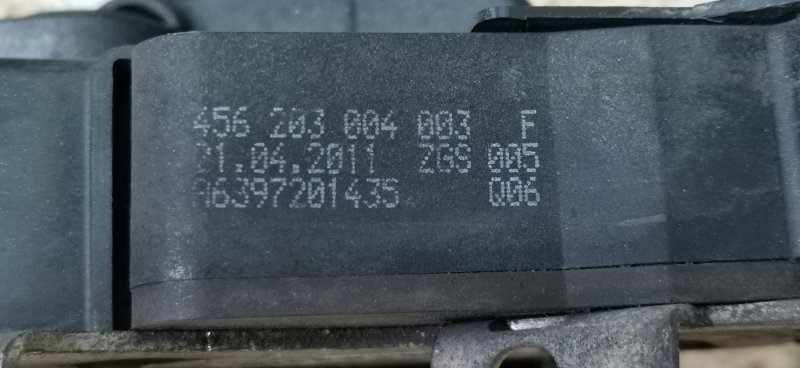 Замок двери Mercedes VIANO 2011 639 рест