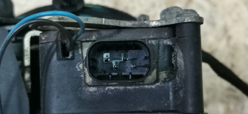 Замок двери Mercedes VIANO 2011 639 рест