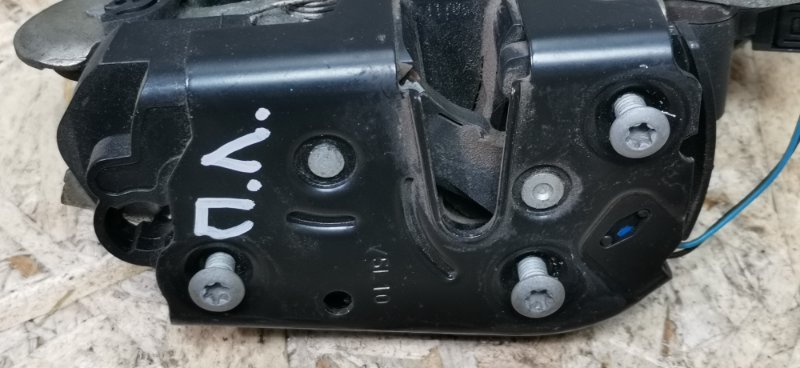 Замок двери Mercedes VIANO 2011 639 рест