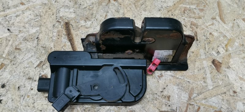 Замок двери багажника Mercedes VIANO 2011 639 рест