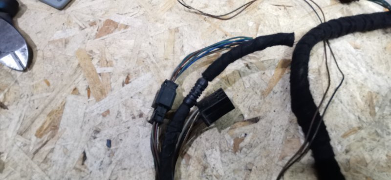 Проводка двери багажника Mercedes VIANO 2011 639 рест