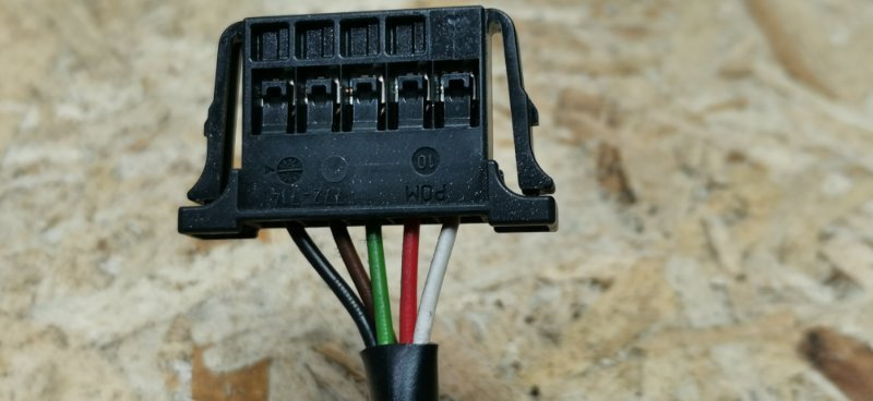 Контакты сдвижной двери Mercedes VIANO 2011 639 рест