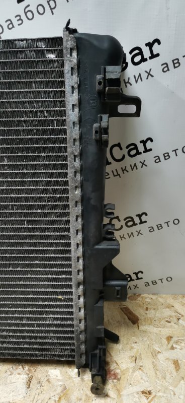 Радиатор Mercedes VIANO 2011 639 рест