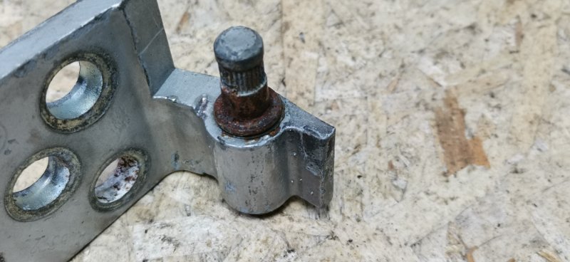 Петля двери Mercedes VIANO 2011 639 рест