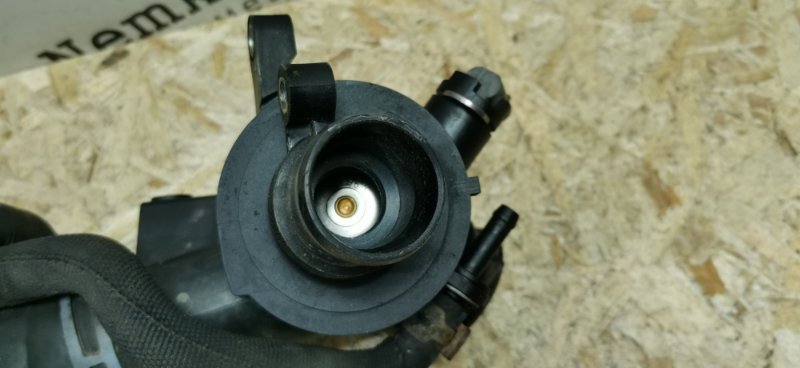 Корпус топливного фильтра Mercedes VIANO 2011 639 рест