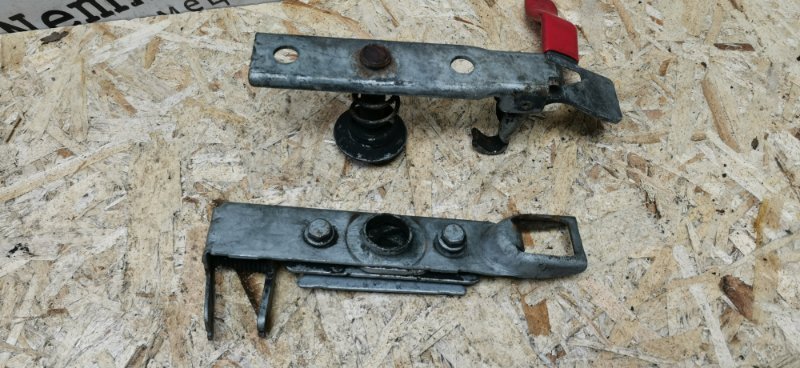 Замок капота Mercedes VIANO 2011 639 рест