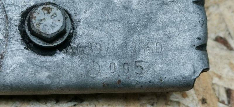 Замок капота Mercedes VIANO 2011 639 рест