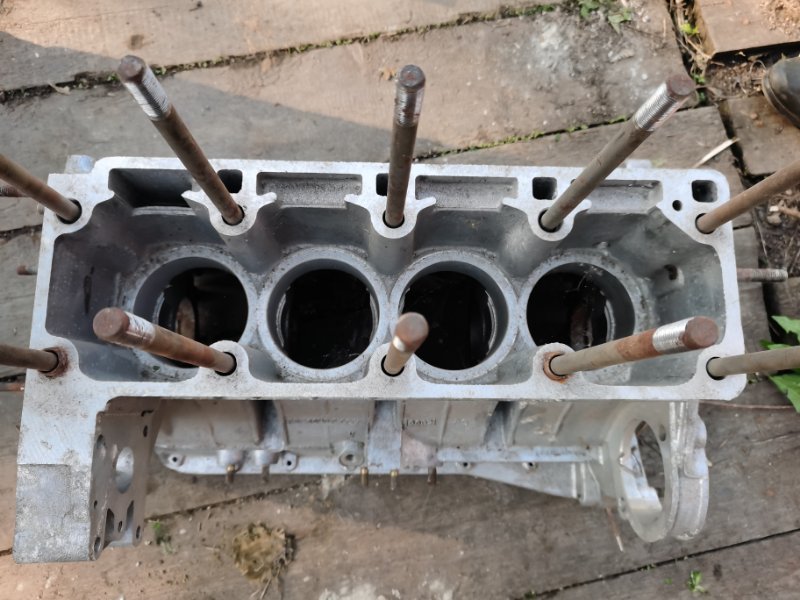 Блок цилиндров МОСКВИЧ ИЖ 412