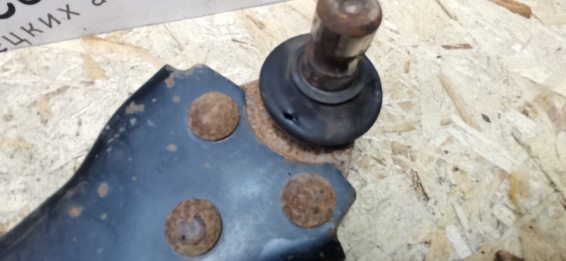 Рычаг подвески Mercedes VIANO 2011 639 рест