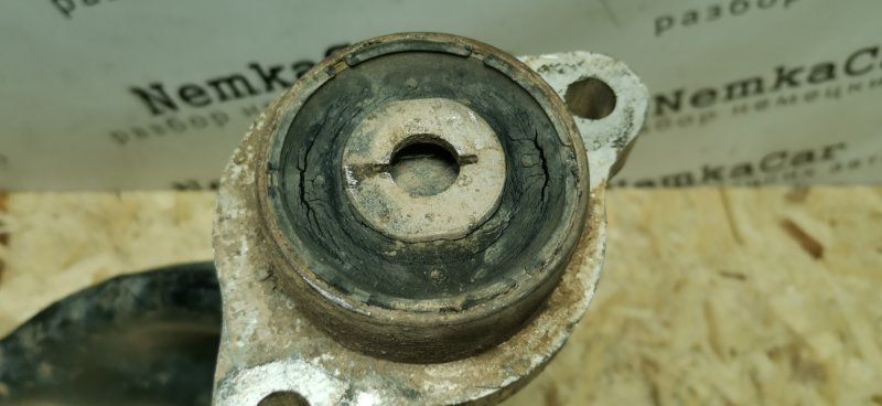 Рычаг подвески Mercedes VIANO 2011 639 рест