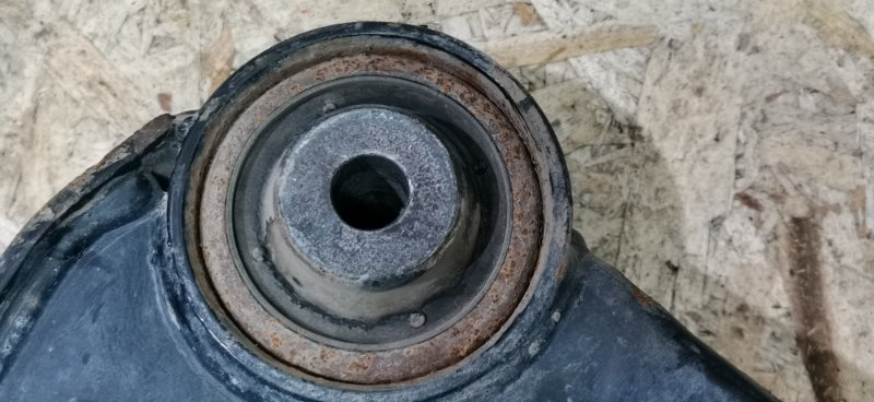 Рычаг подвески Mercedes VIANO 2011 639 рест