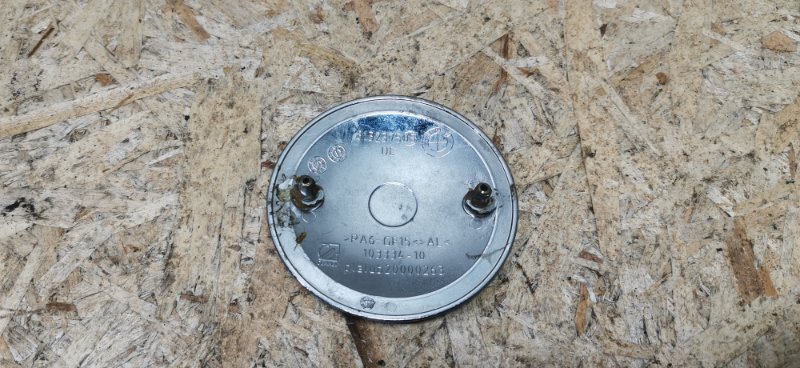 Эмблема на капот BMW 5-Series 1996 E39