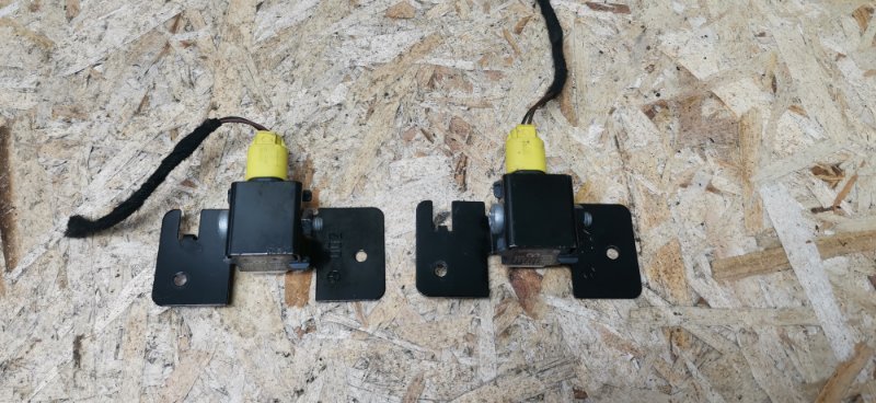 Датчик удара Mercedes VIANO 2011 639 рест