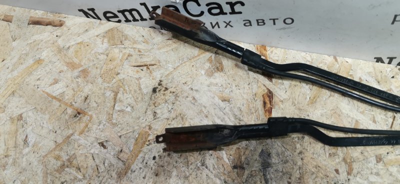 Поводок дворника ПАРА Mercedes VIANO 2011 639 рест