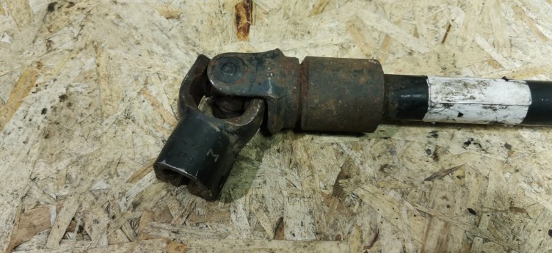 Рулевой карданчик Mercedes VIANO 2011 639 рест