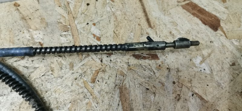 Трос люка Mercedes W124 1993 250D