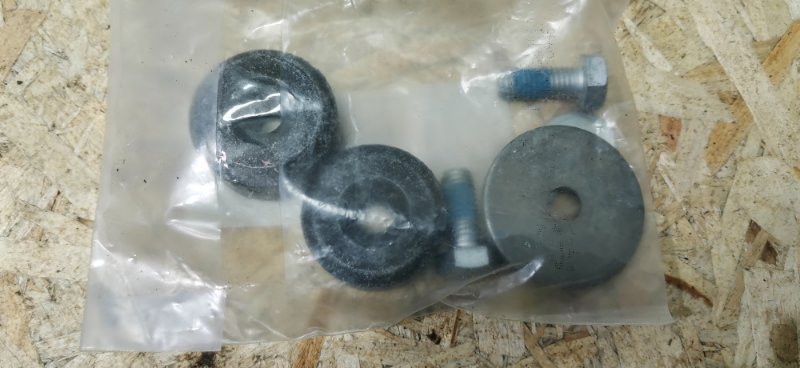 Комплект креплений амортизатора Mercedes S-Class W126