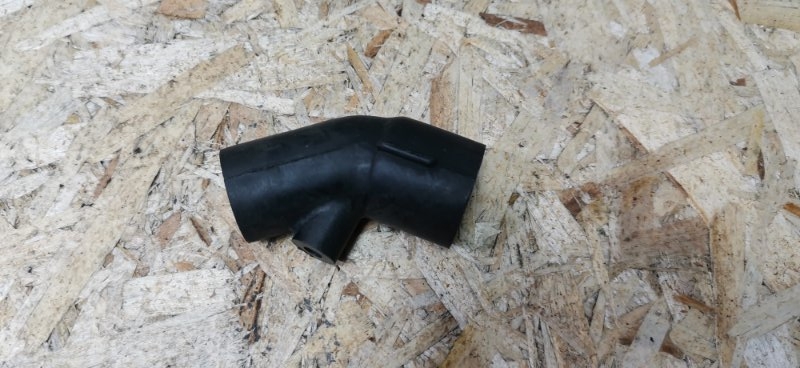 Трубка вентиляции Mercedes-Benz S-Class W126