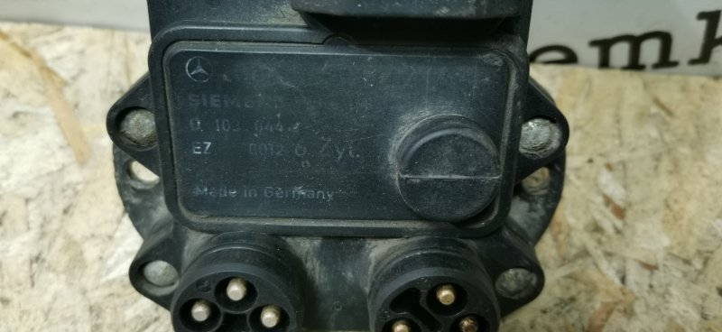 Коммутатор Mercedes W124 1989 E260