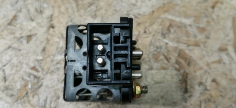 Резистор печки Mercedes W124 1989 E260