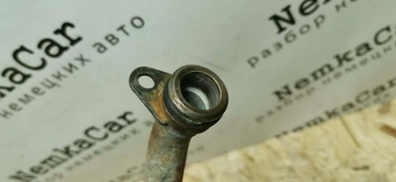 Трубка системы охлаждения Mercedes W124 1989 E260