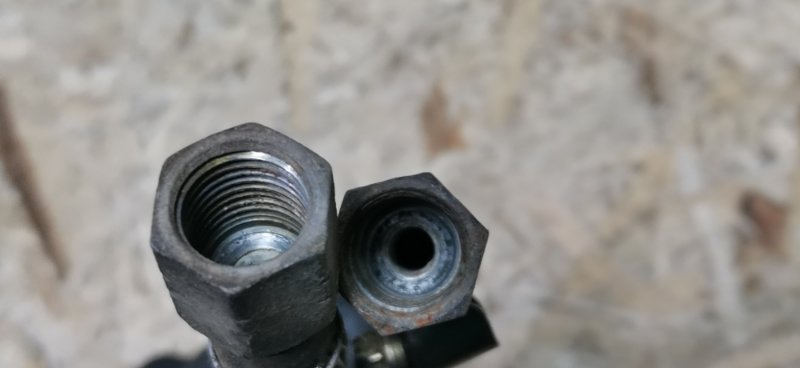 Топливные трубки ke-jetronic Mercedes W124 1989 E260