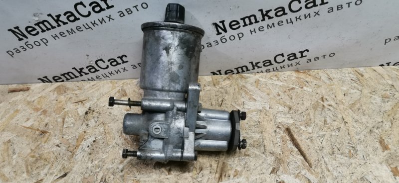 Насос ГУР Mercedes W124 1989 E260