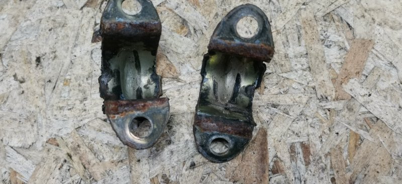 Крепление стабилизатора Mercedes w123 1980 Седан