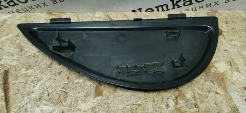 Накладка на торпедо VOLVO XC90 2004